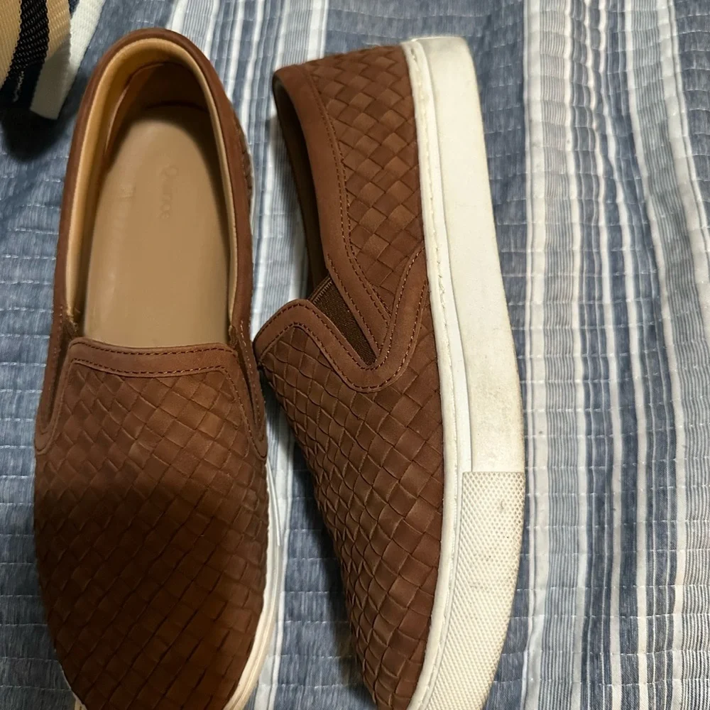Quince comfortable men